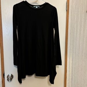 She + Sky Black Long Sleeve Tunic